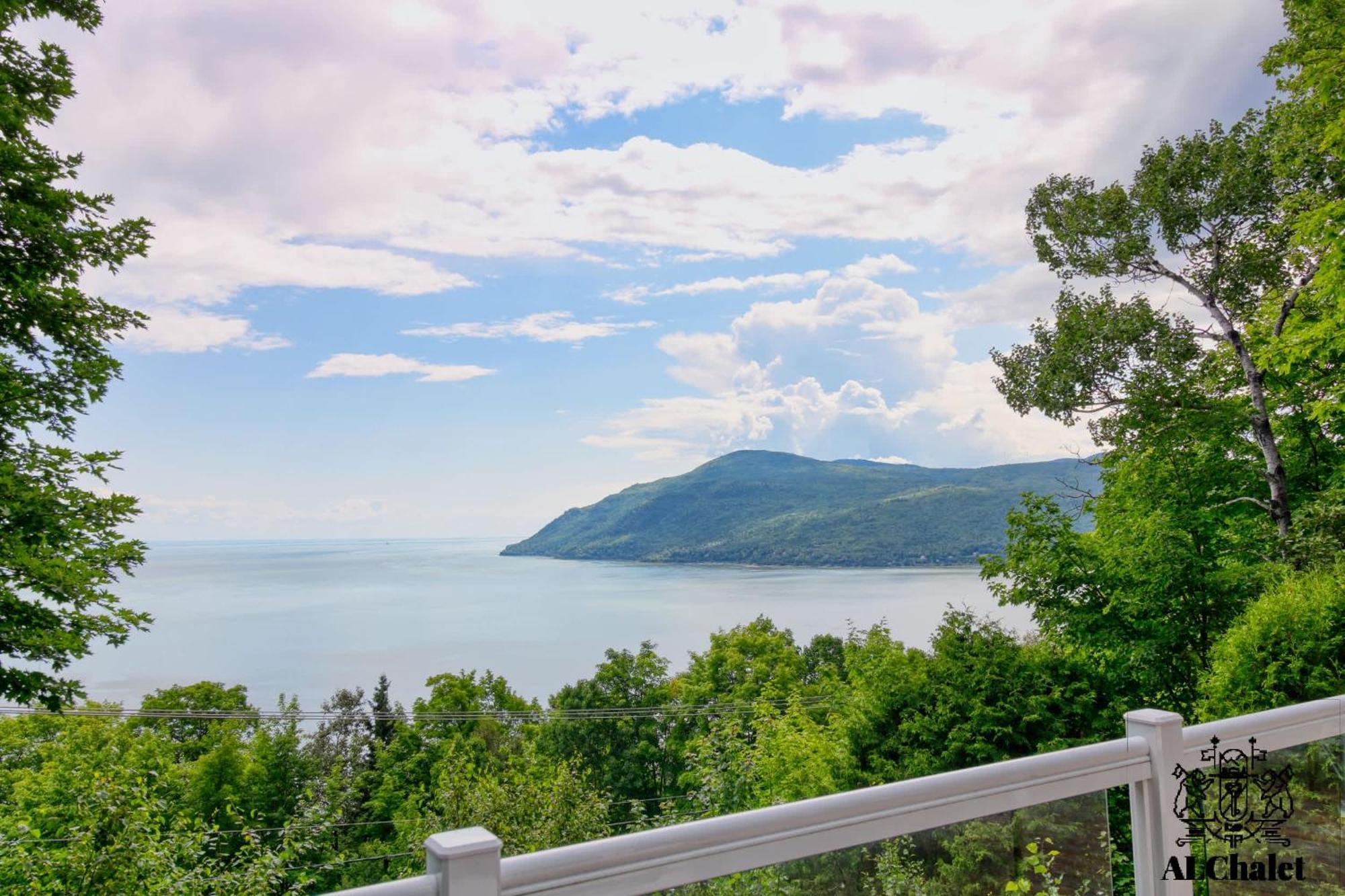 Вилла Aelpha-M - Magnifique Vue Sur Le Fleuve Бэ-Сен-Поль Экстерьер фото